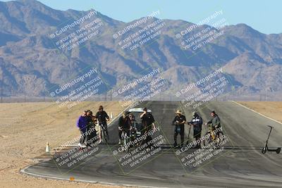 media/Feb-06-2025-Racers Edge (Thu) [[c17ed6f7b1]]/3-Around the Pits-Track Walk/
